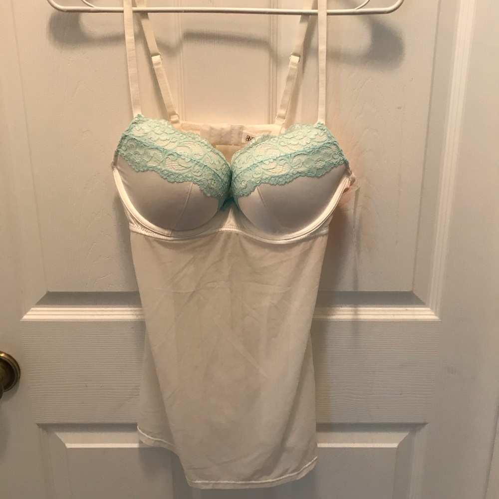 Gillian & O’Malley Baby Doll and thong set sizeM